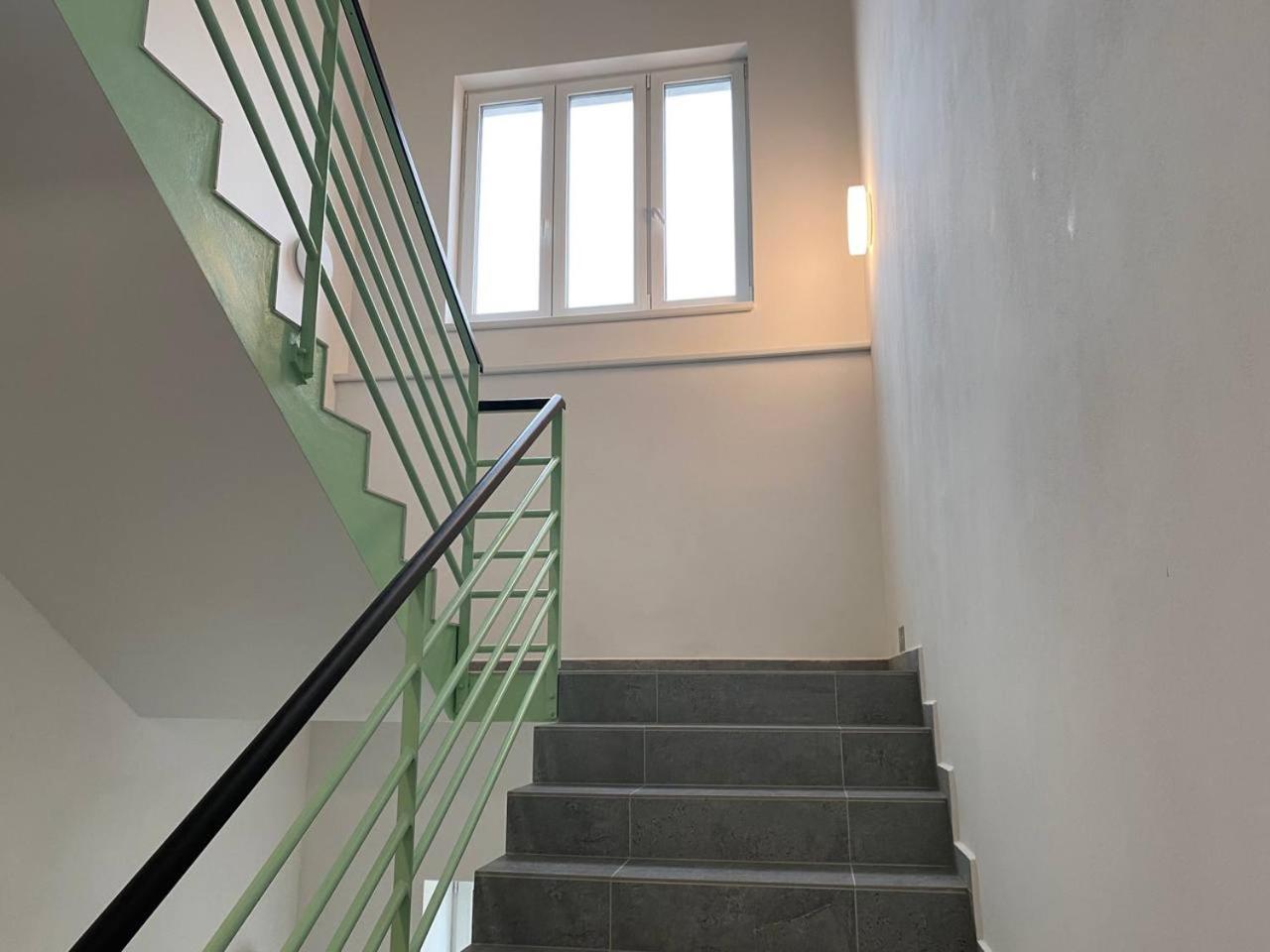 Perla Hradce Apartment Hradec Kralove Exterior photo