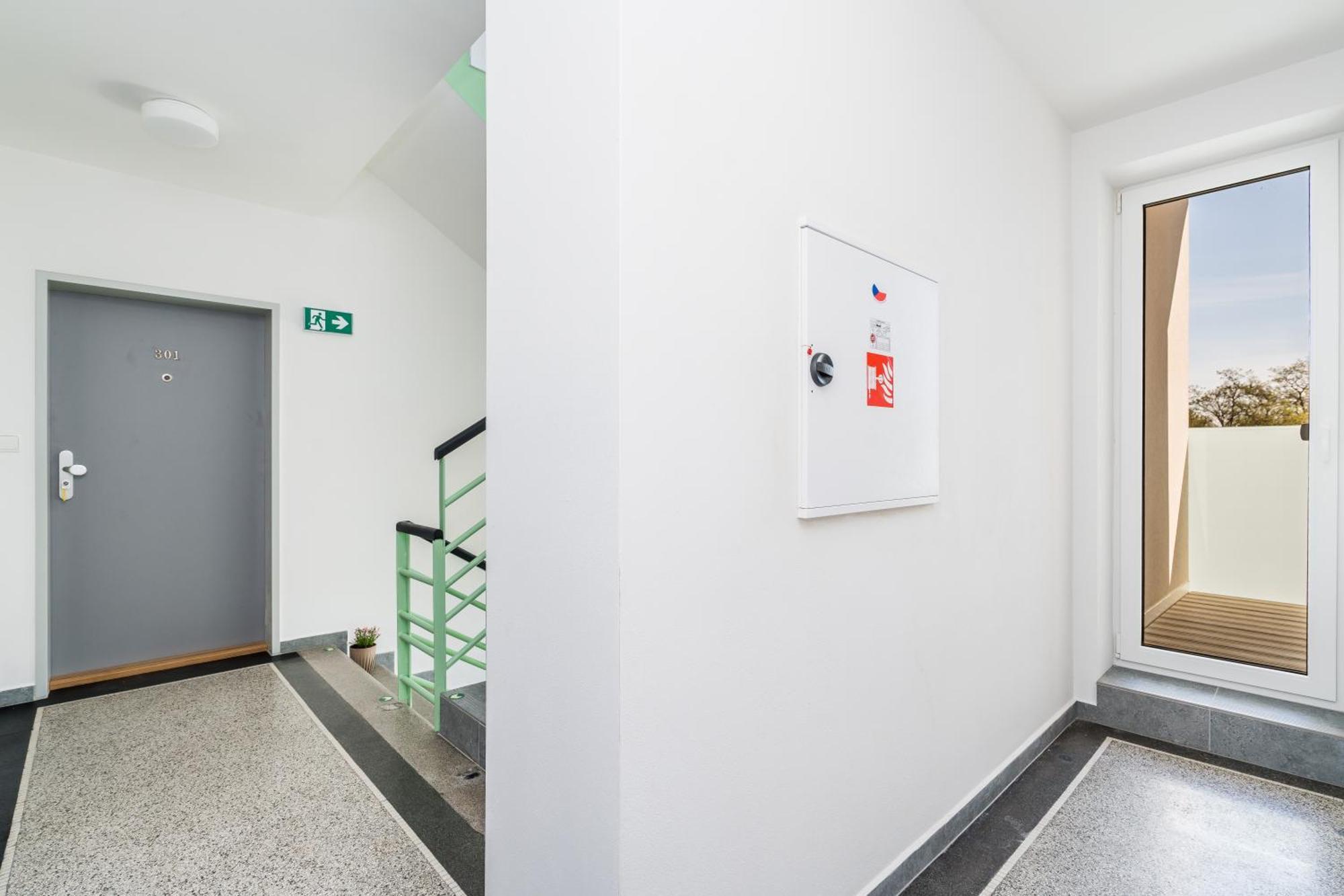 Perla Hradce Apartment Hradec Kralove Exterior photo