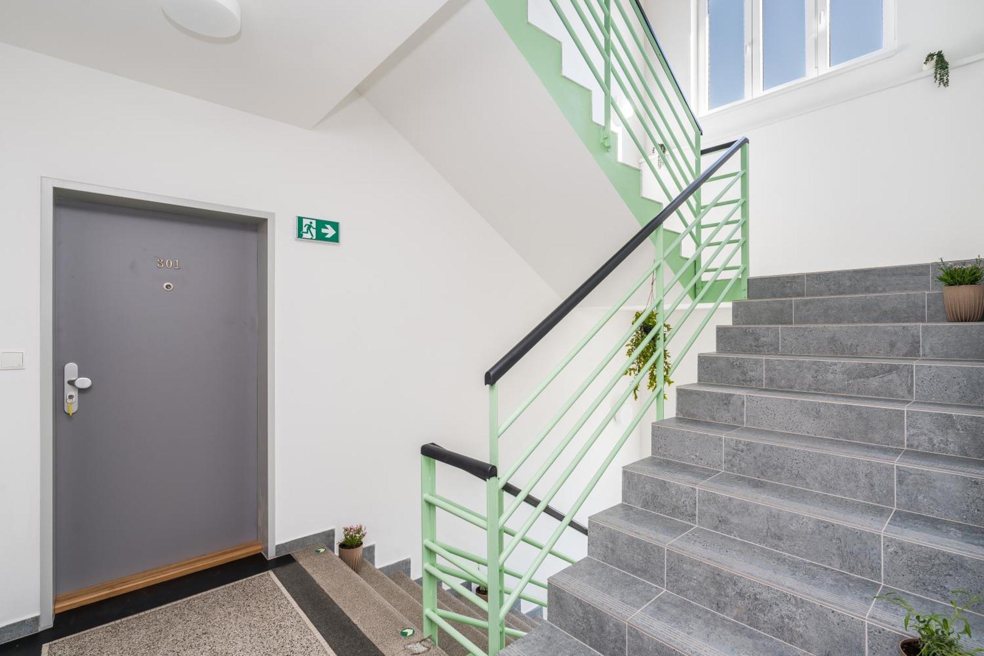 Perla Hradce Apartment Hradec Kralove Exterior photo
