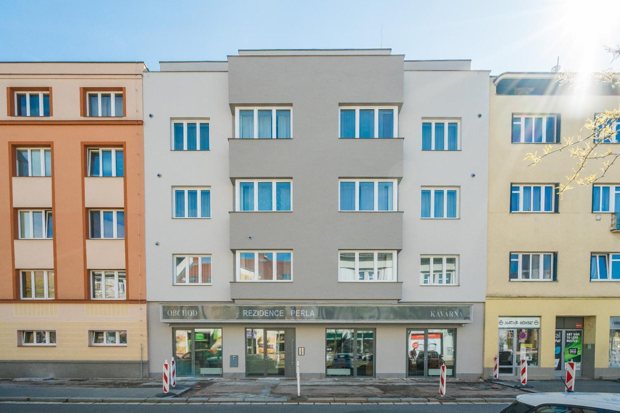 Perla Hradce Apartment Hradec Kralove Exterior photo